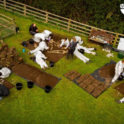 Opgravingen in Durham door de studenten van de master Forensic Archaeology and Anthropology aan de Universiteit van Durham